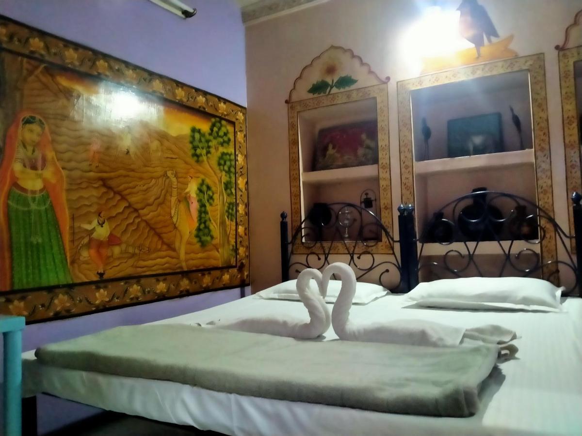Golden Dreams Guest House Jodhpur  Dış mekan fotoğraf
