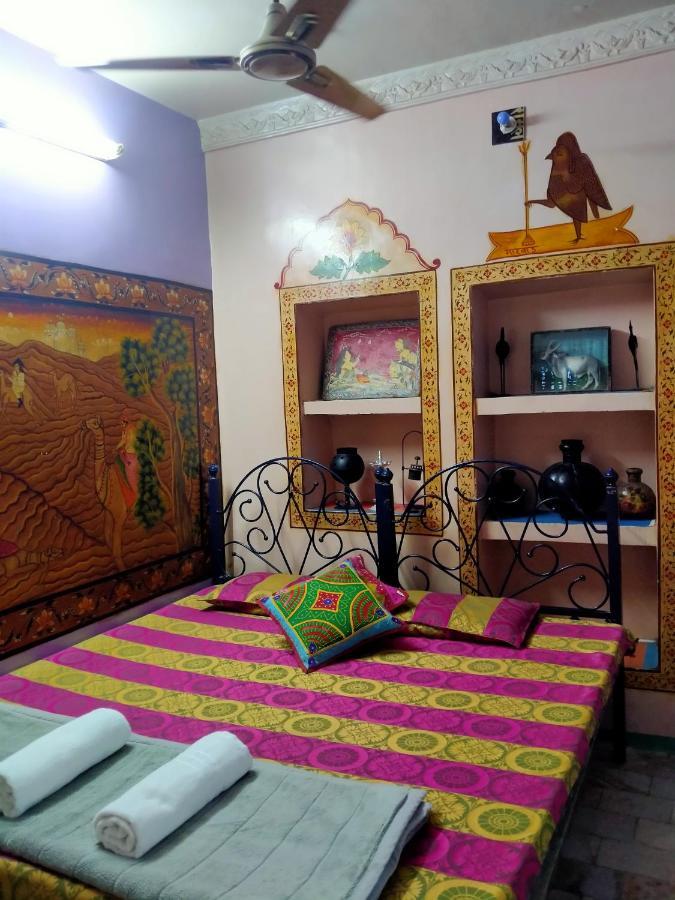Golden Dreams Guest House Jodhpur  Dış mekan fotoğraf